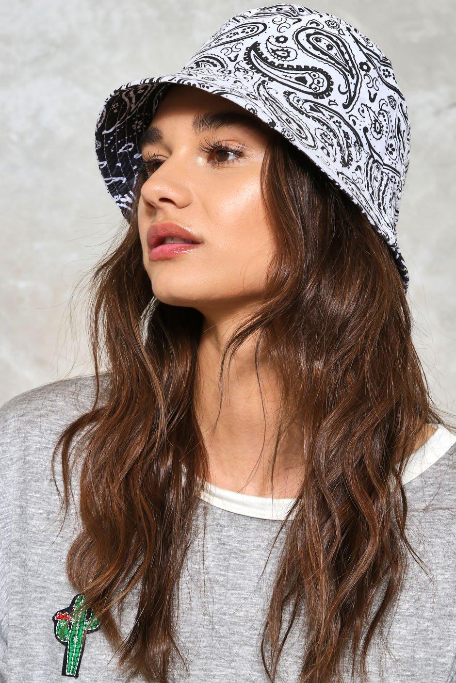 bucket hat paisley