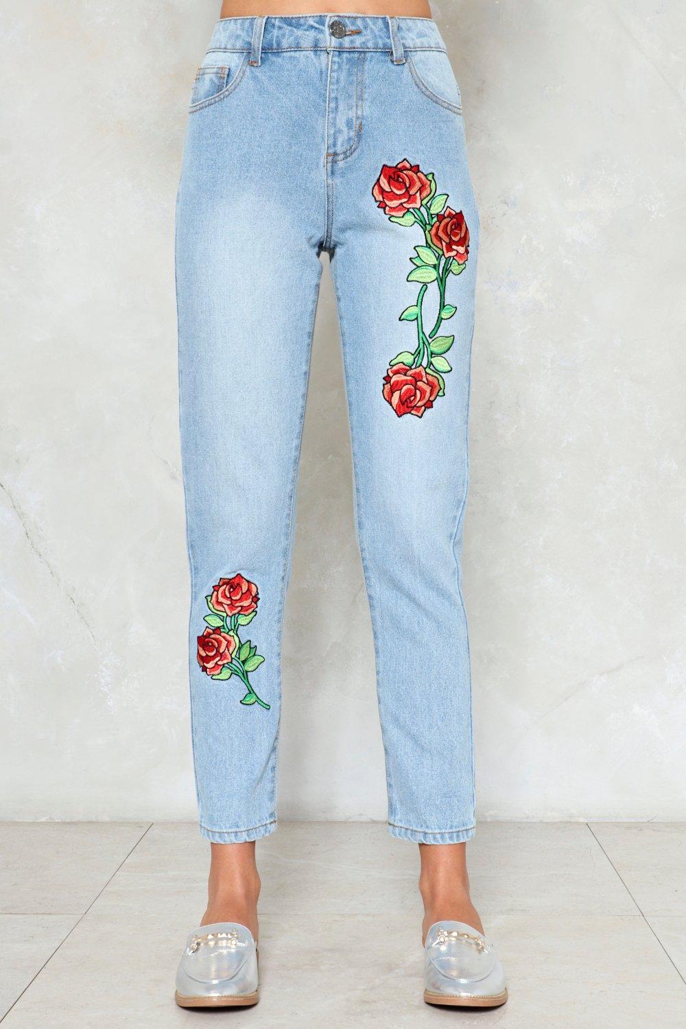 Life Rose On Embroidered Jeans | Nasty Gal