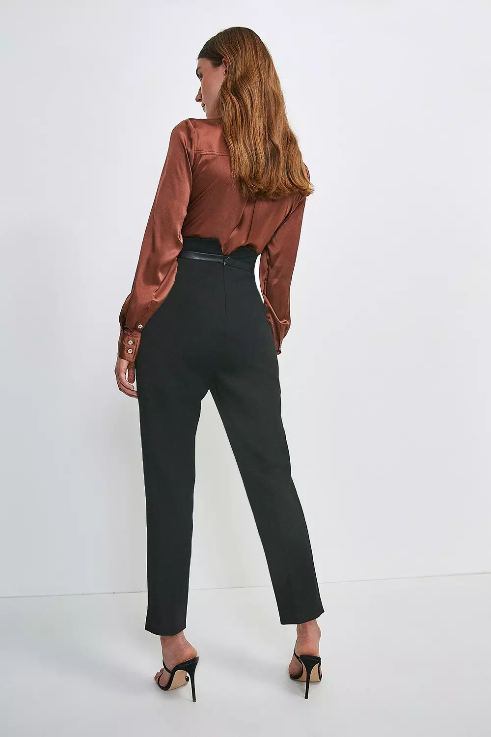 Mid waist turn-up hem trousers- Khumanthem Atelier