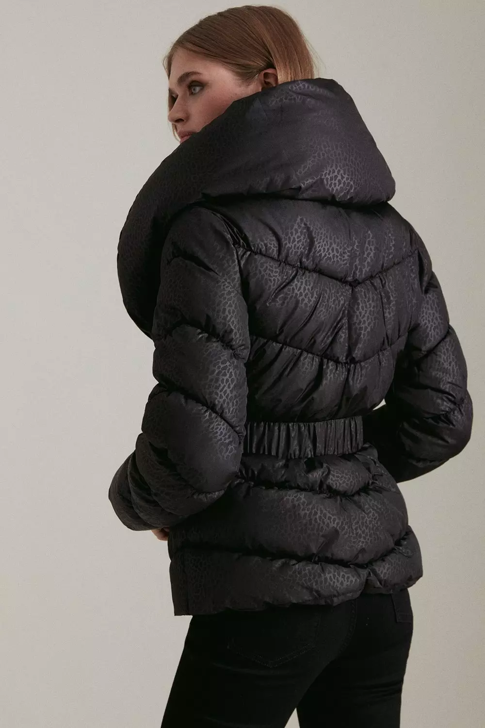 Short belted puffer sales coat