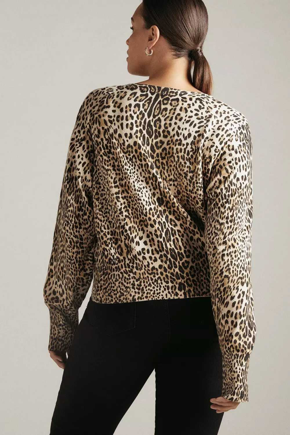 V neck sale animal print jumper