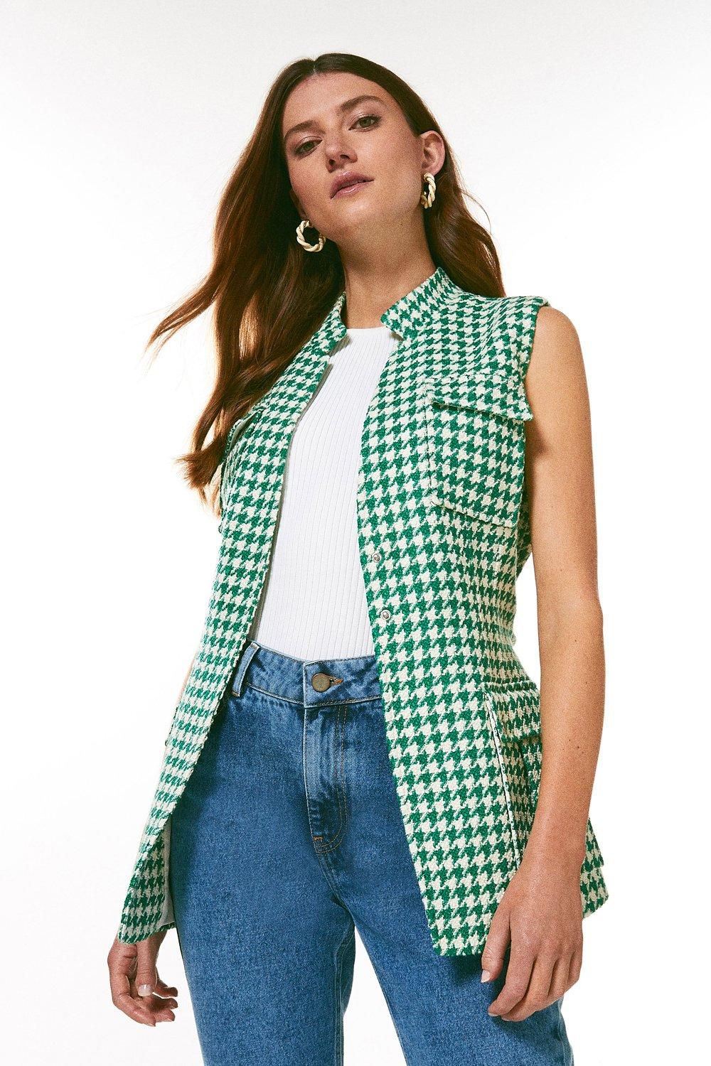 tweed sleeveless jacket