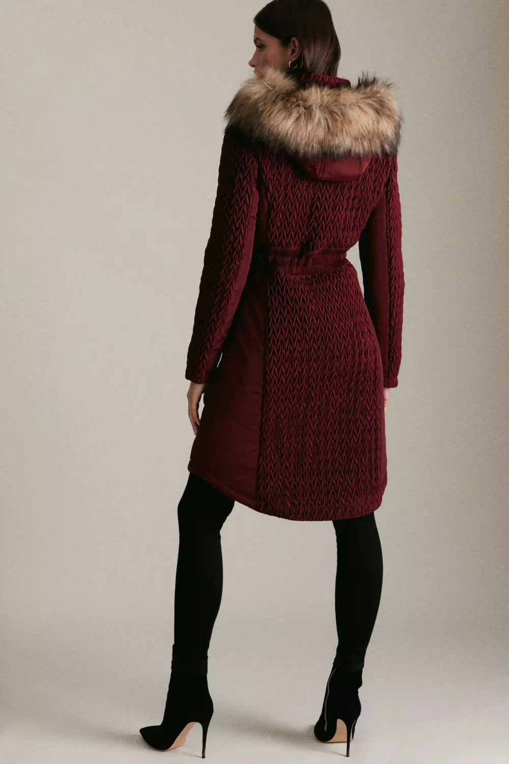 Karen millen 2025 red fur coat