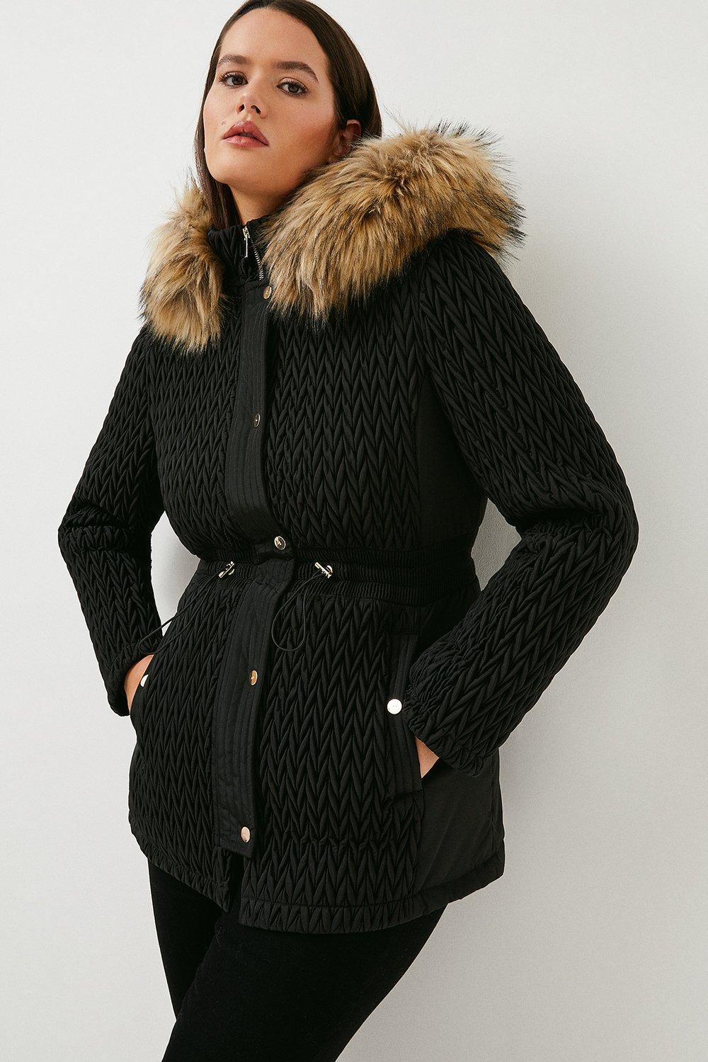 Plus Size Signature Quilt Short Coat | Karen Millen