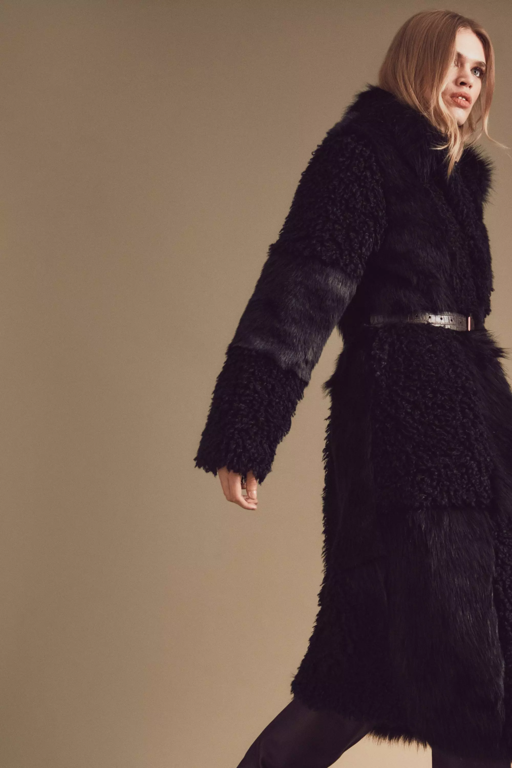 Karen millen longline hot sale faux fur coat