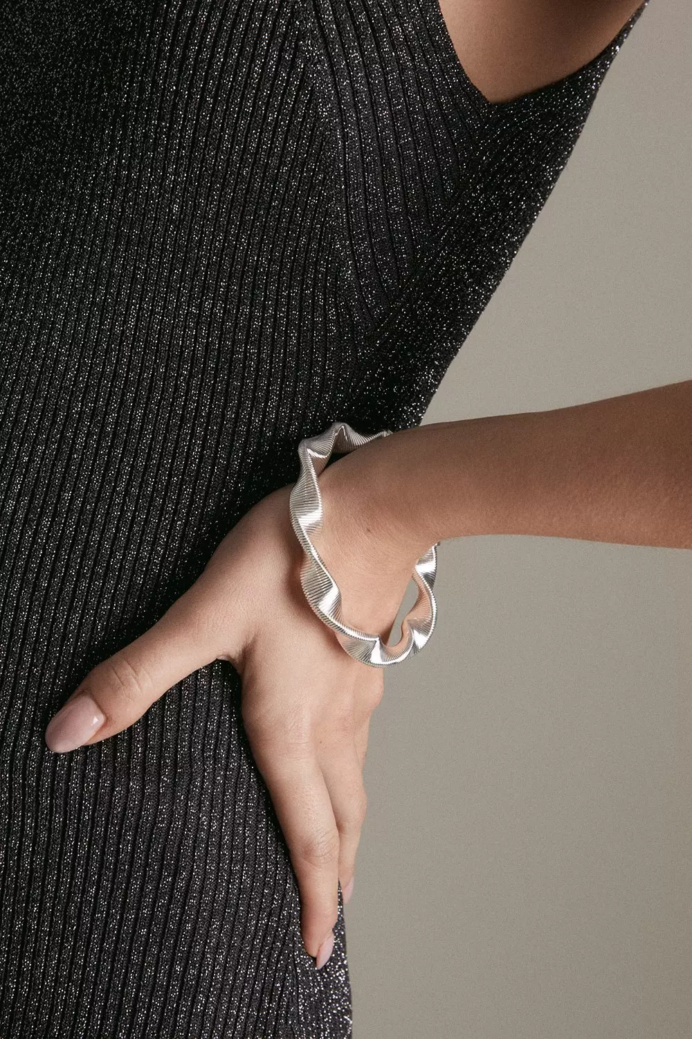 Silver Plated Twisted Bracelet | Karen Millen