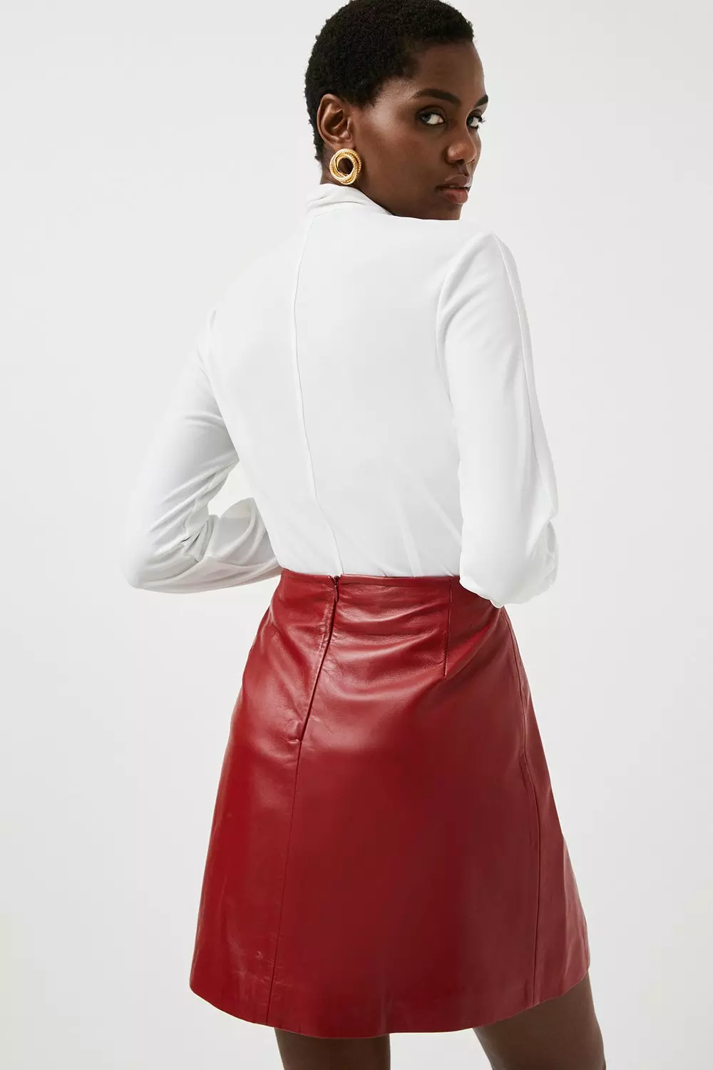 Red leather a store line skirt