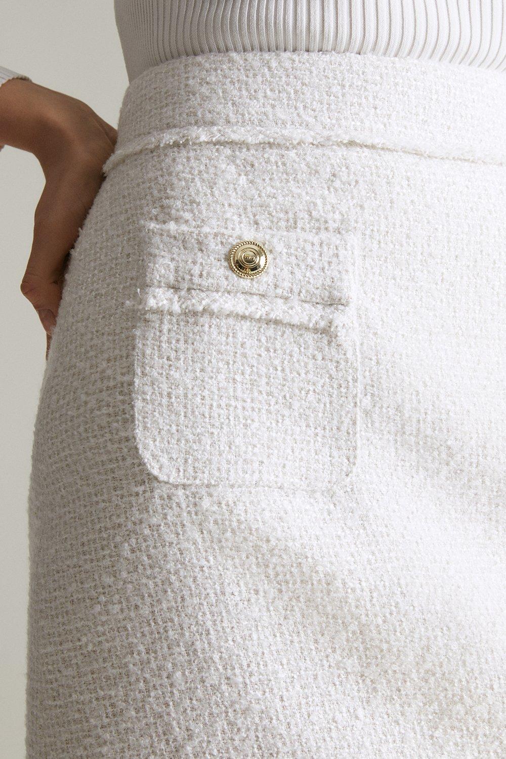 boucle button skirt