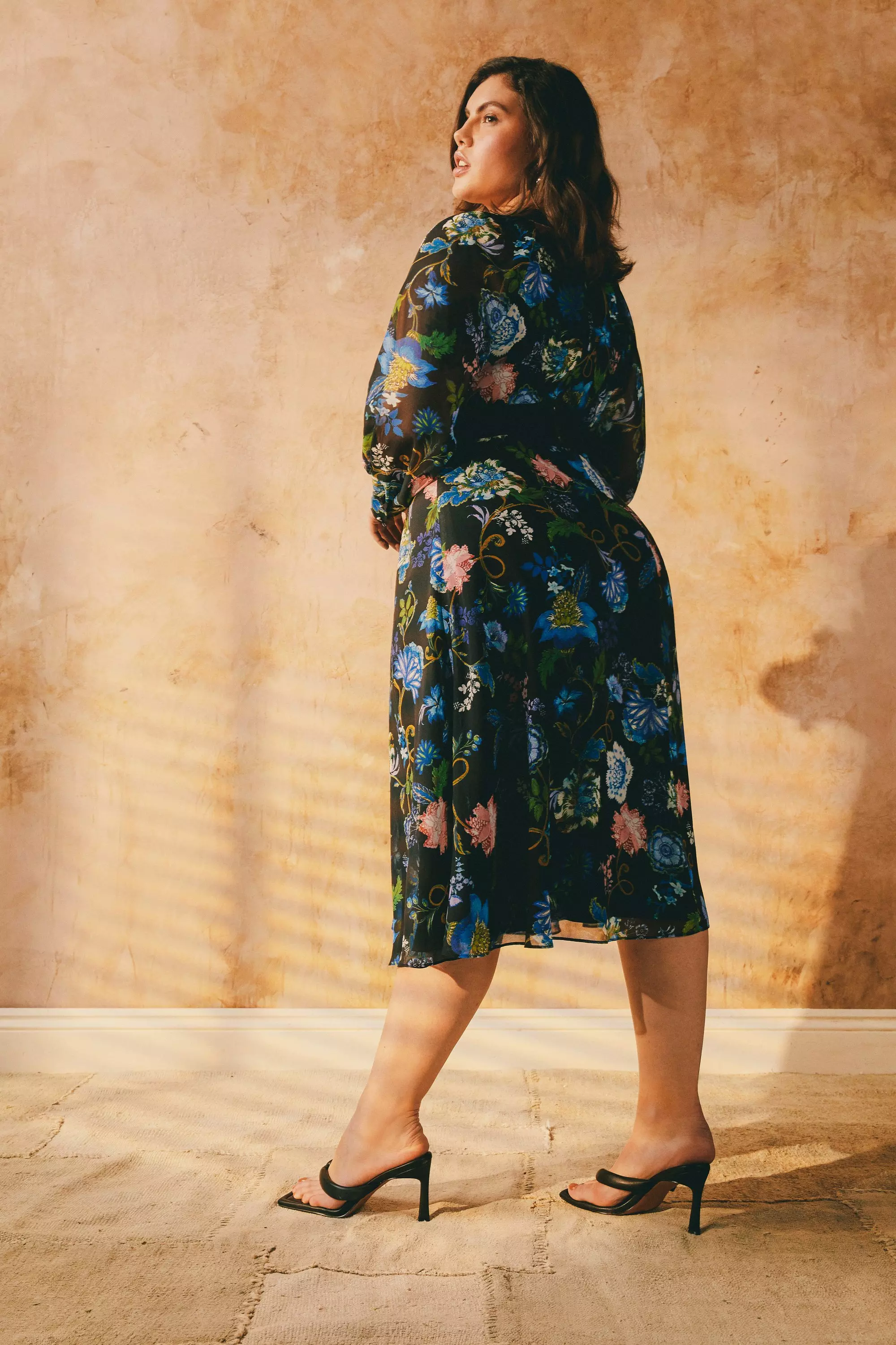 Curve Soft Floral Midi Dress With Strappy Belt