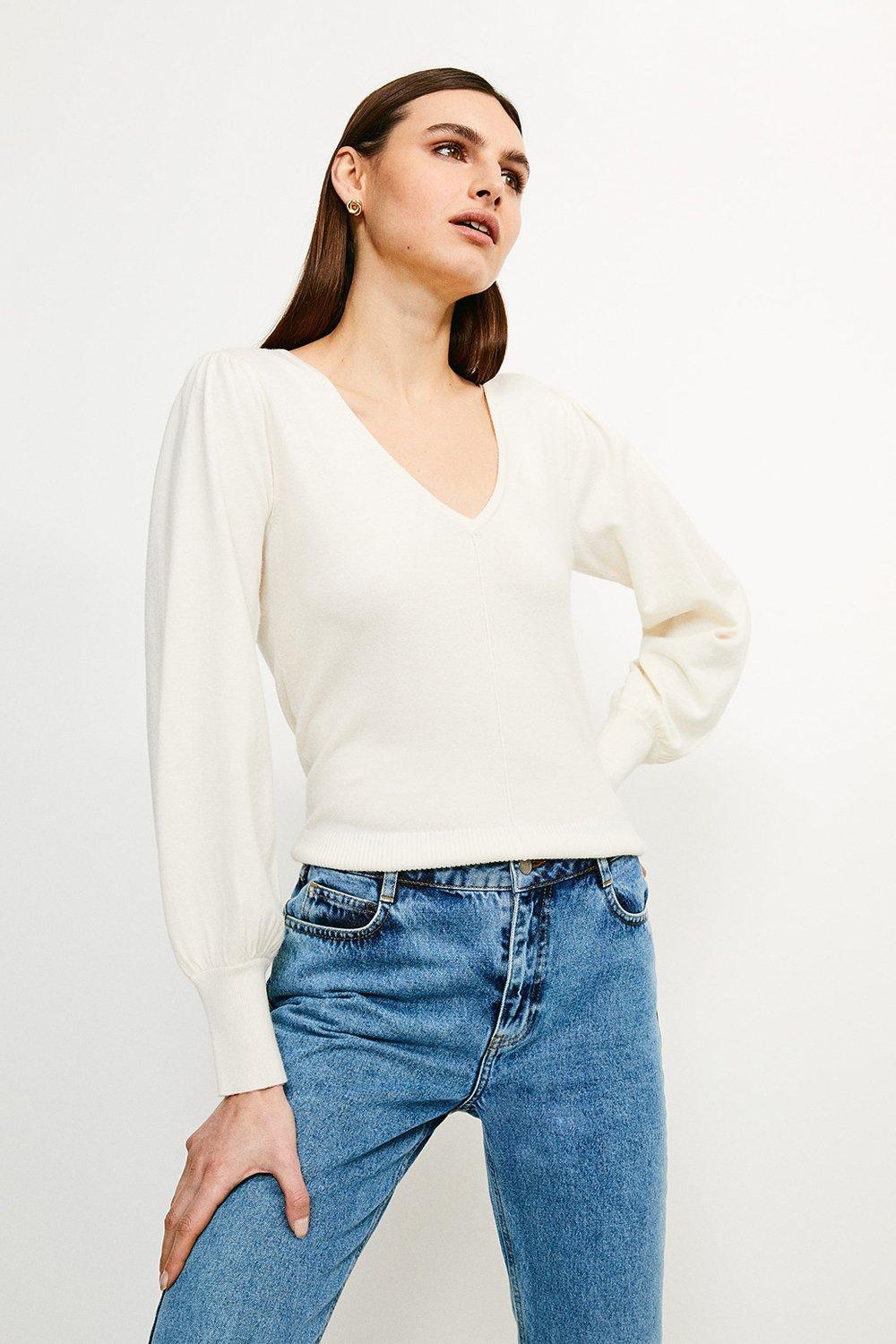 fitted v neck jumper