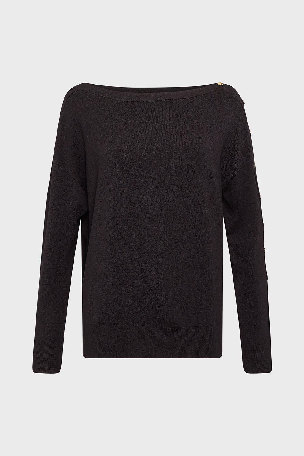 white slouch jumper