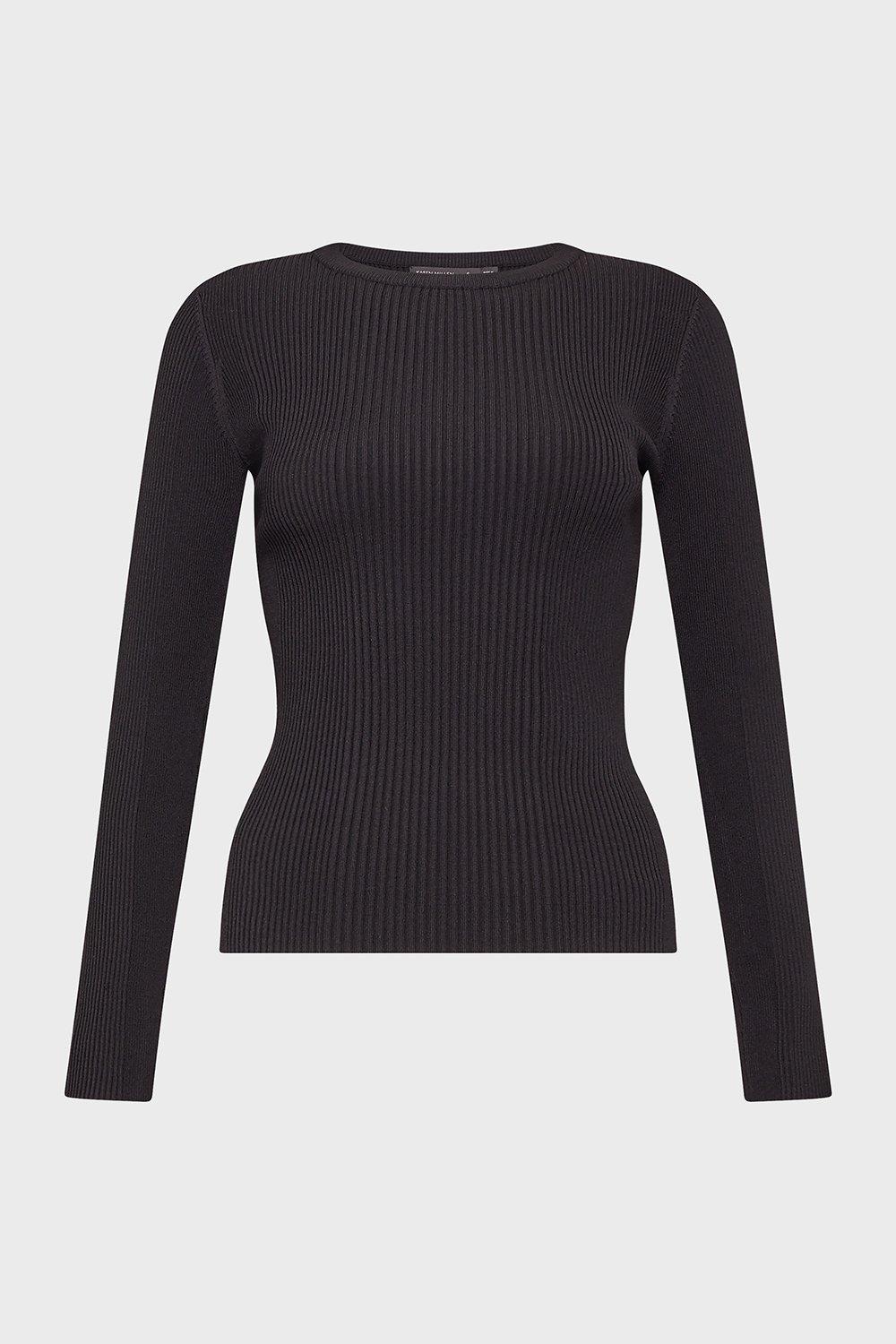 black knitted long sleeve top