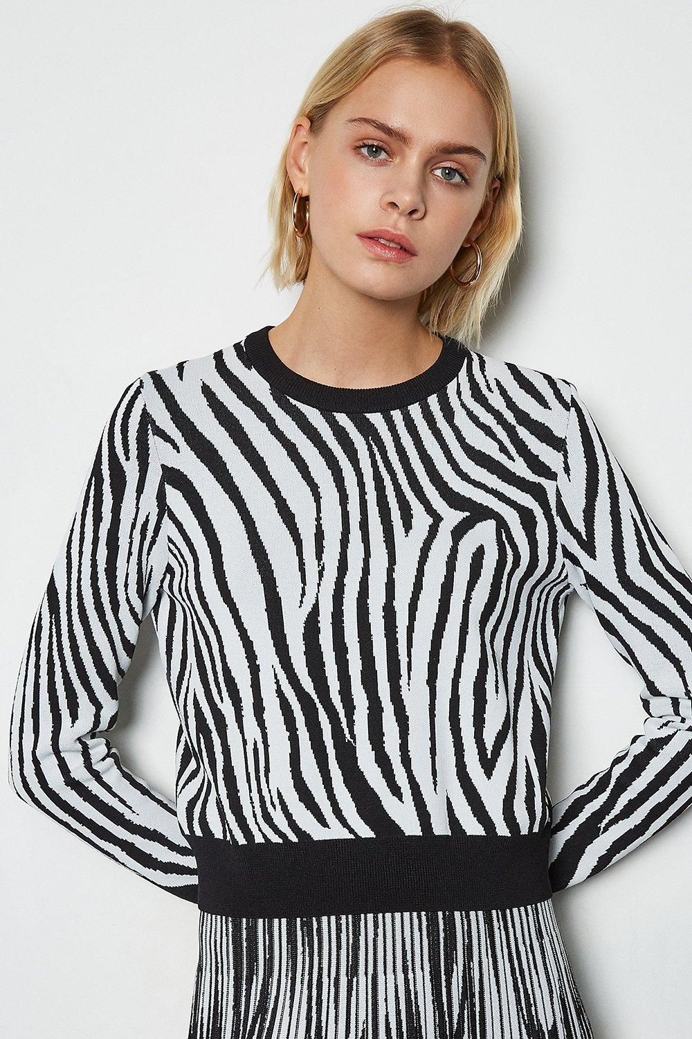 cropped black wool jumper