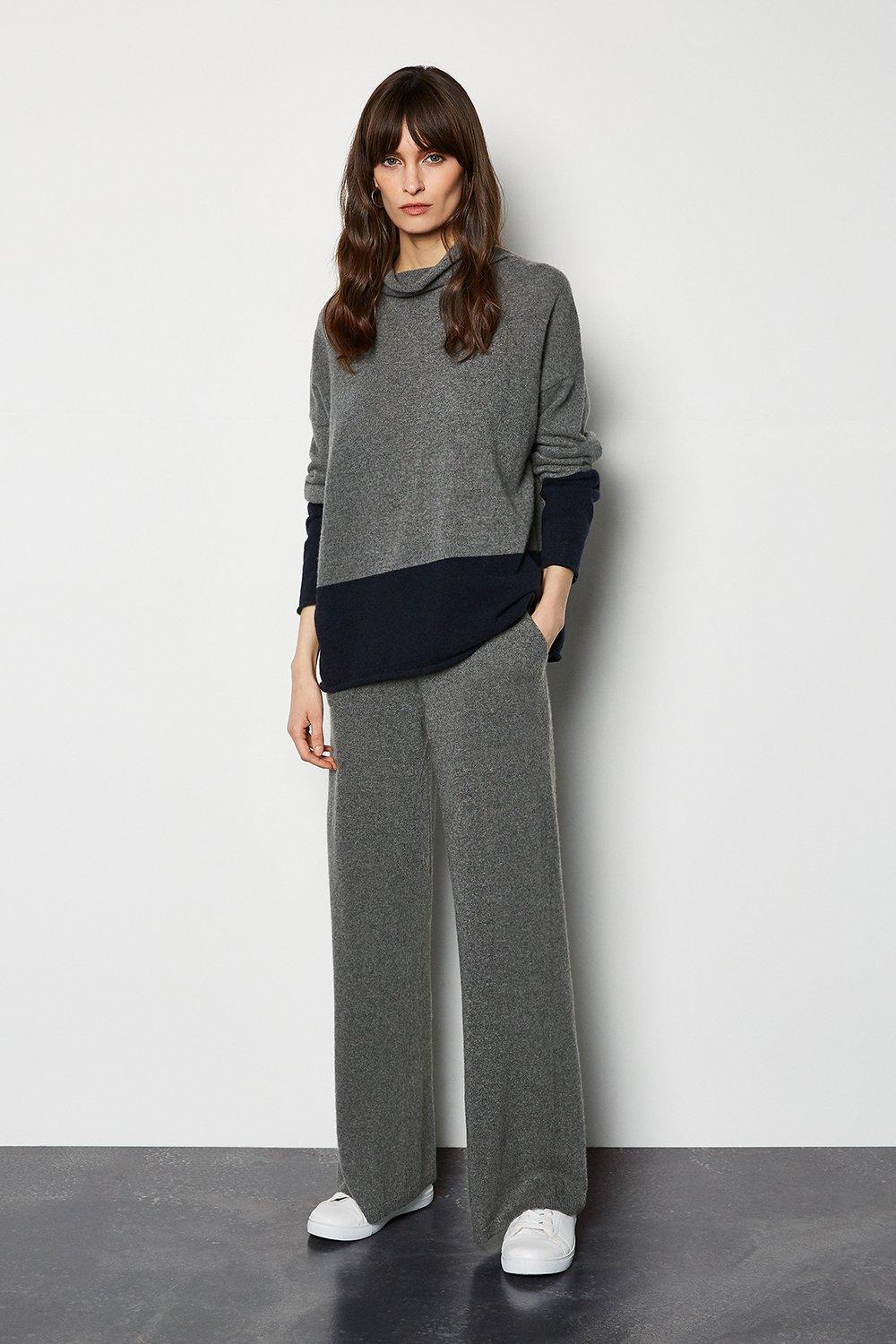 jogger fit jeans meaning