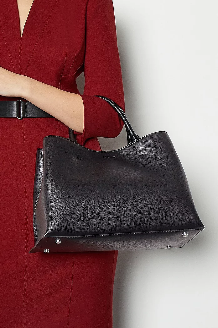 Mose I nåde af mor Leather Grab Bag | Karen Millen