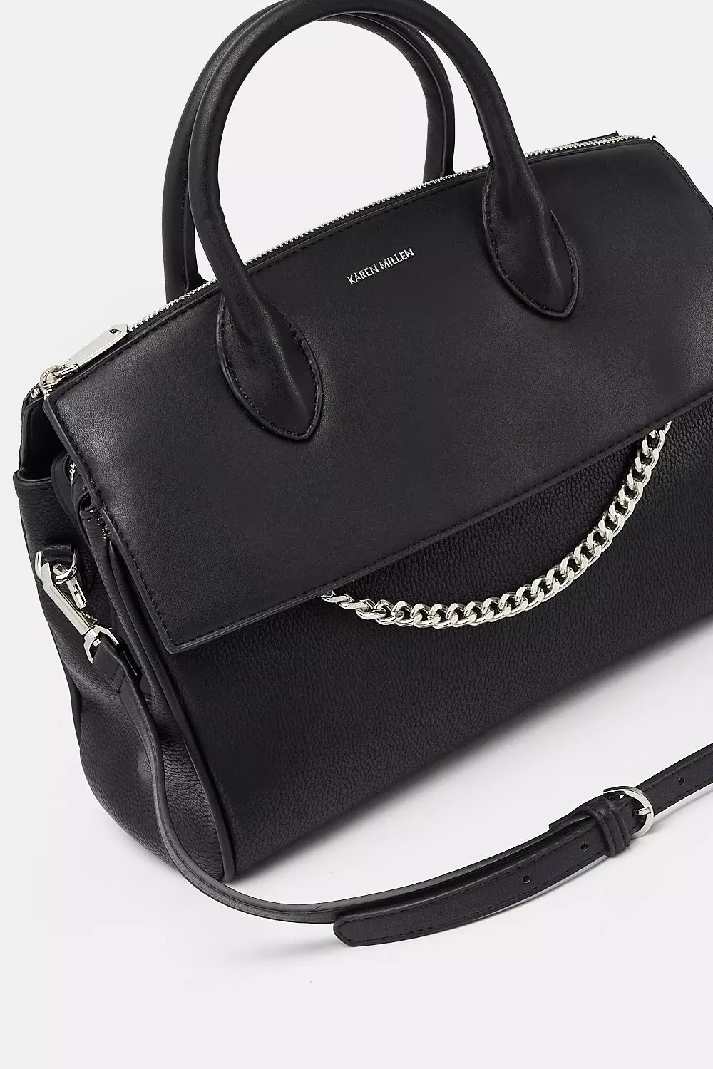 Leather Chain Detailed Shoulder Bag - Black