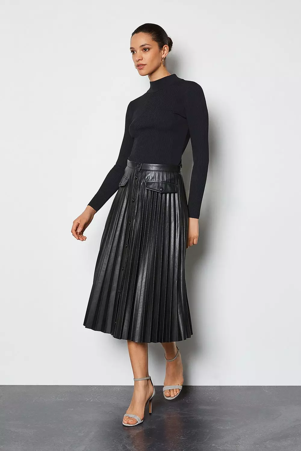 faux pleated leather skirt