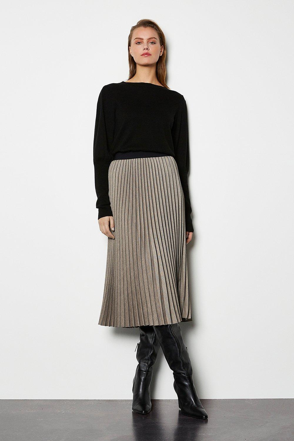 pleated tweed skirt