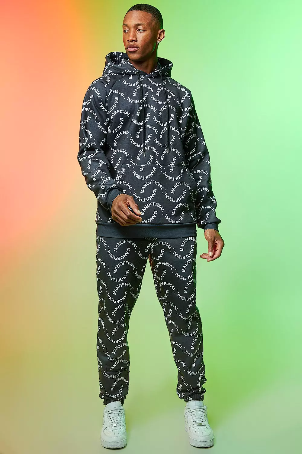 All over man printed hooded hot sale tracksuit black