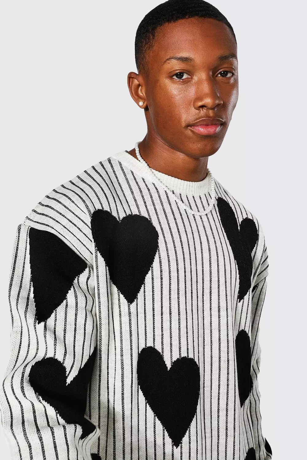 Black and white heart sweater store