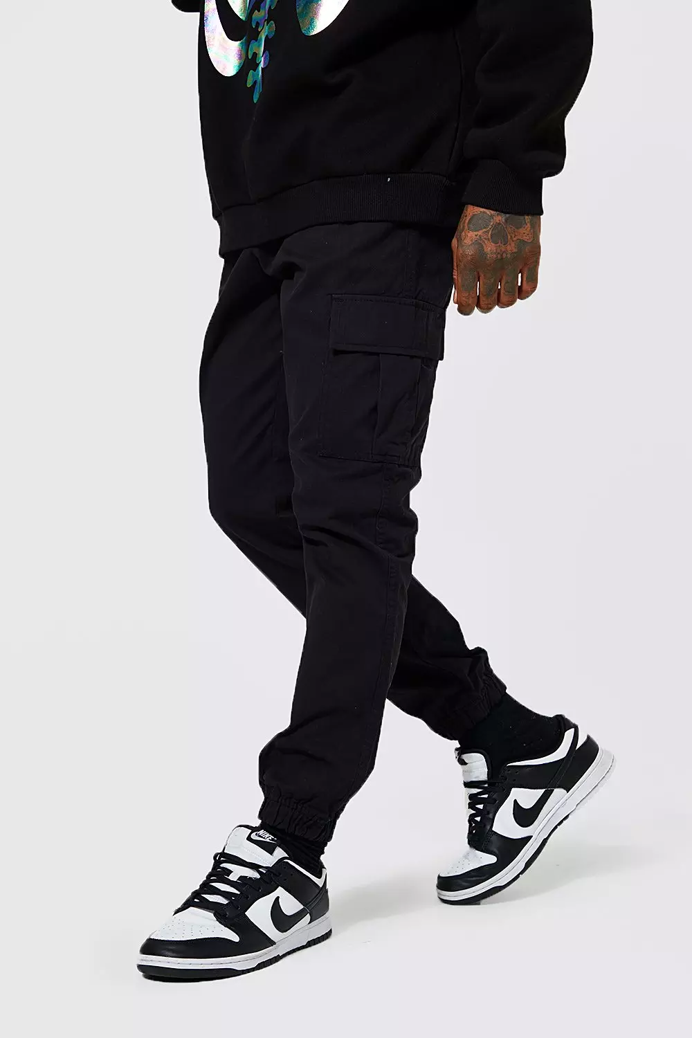 Men's Elasticated Waist Cargo Pants in Black