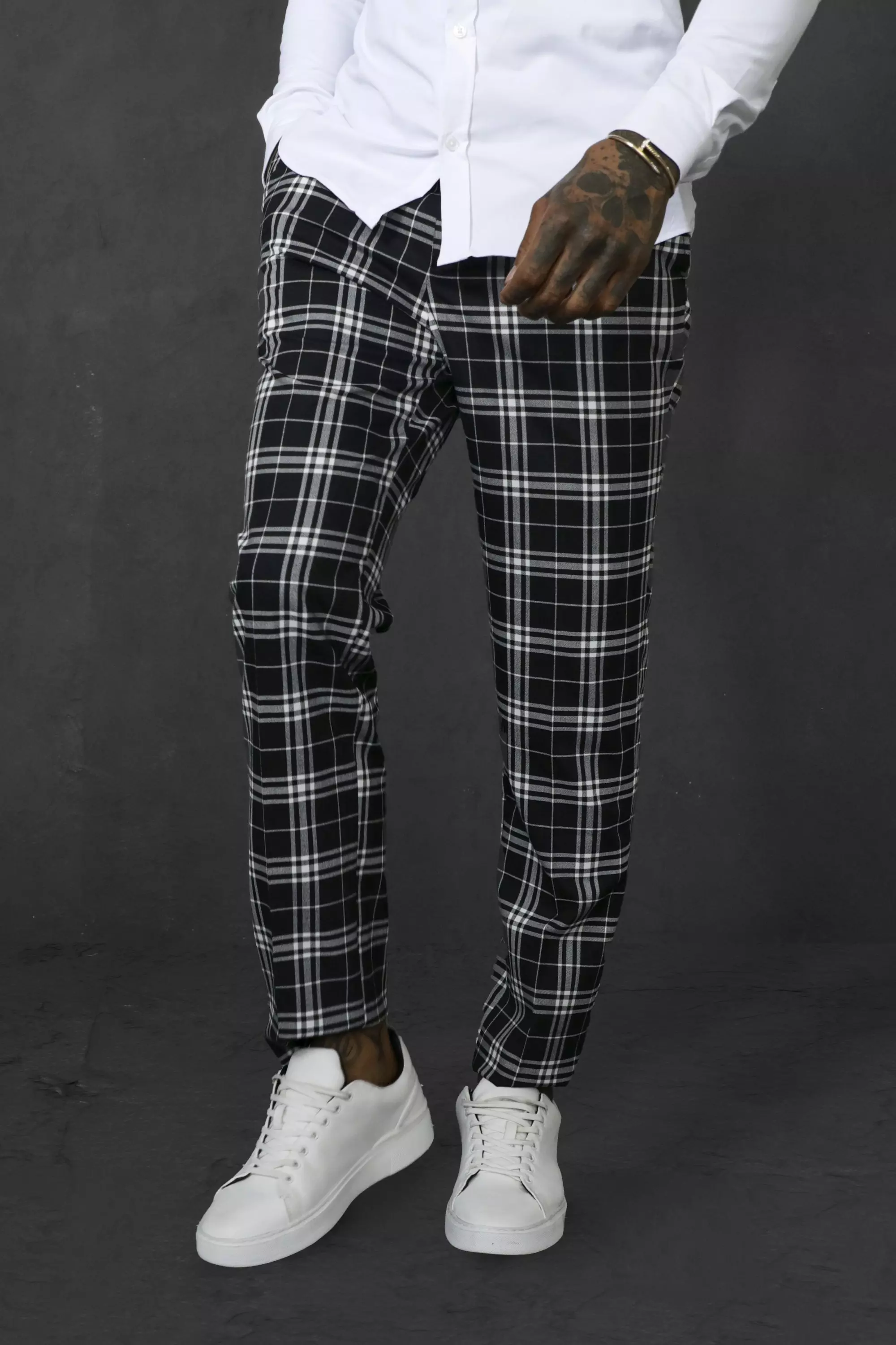 Skinny store tartan pants