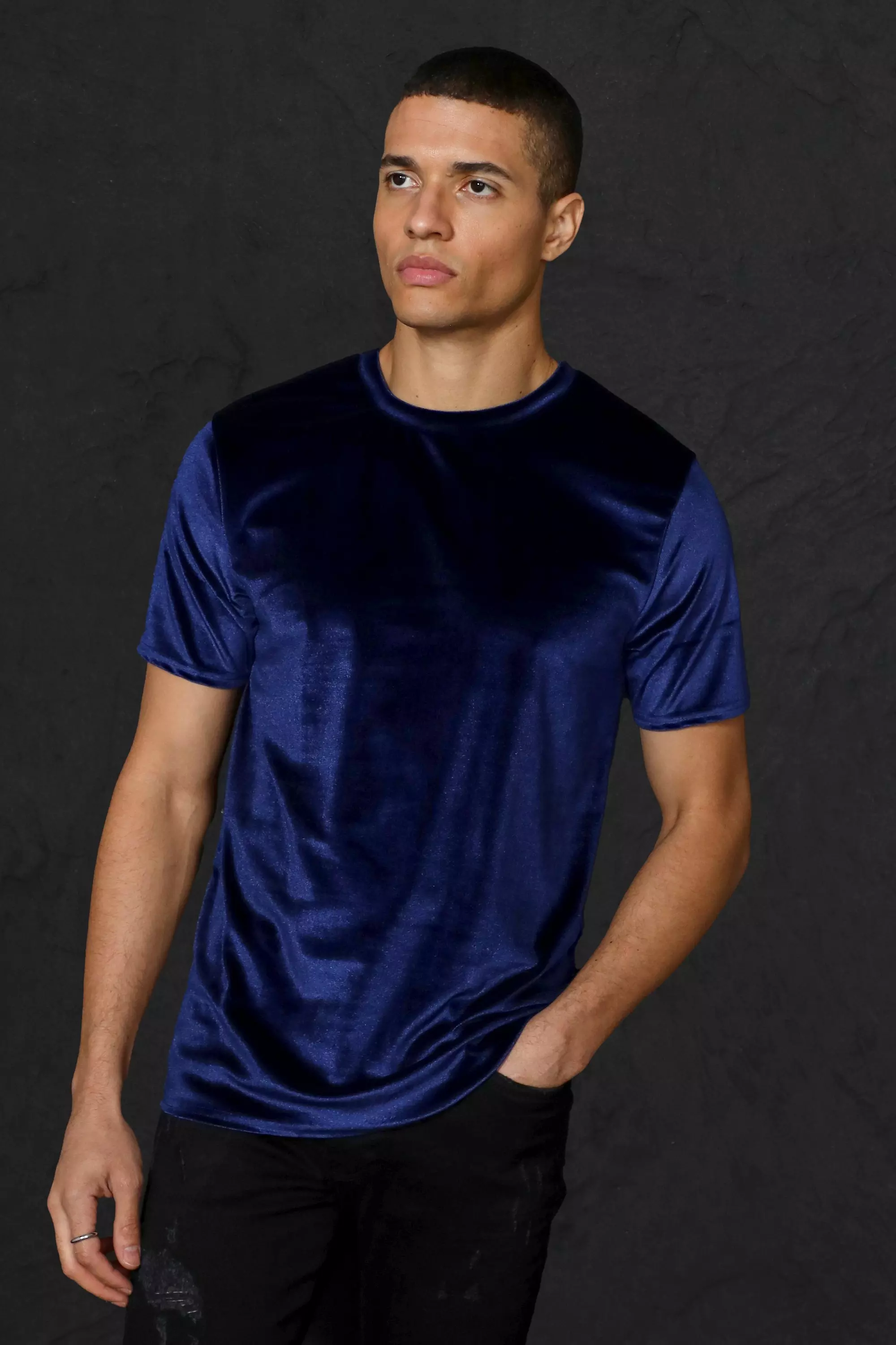 Men velvet deals t shirt