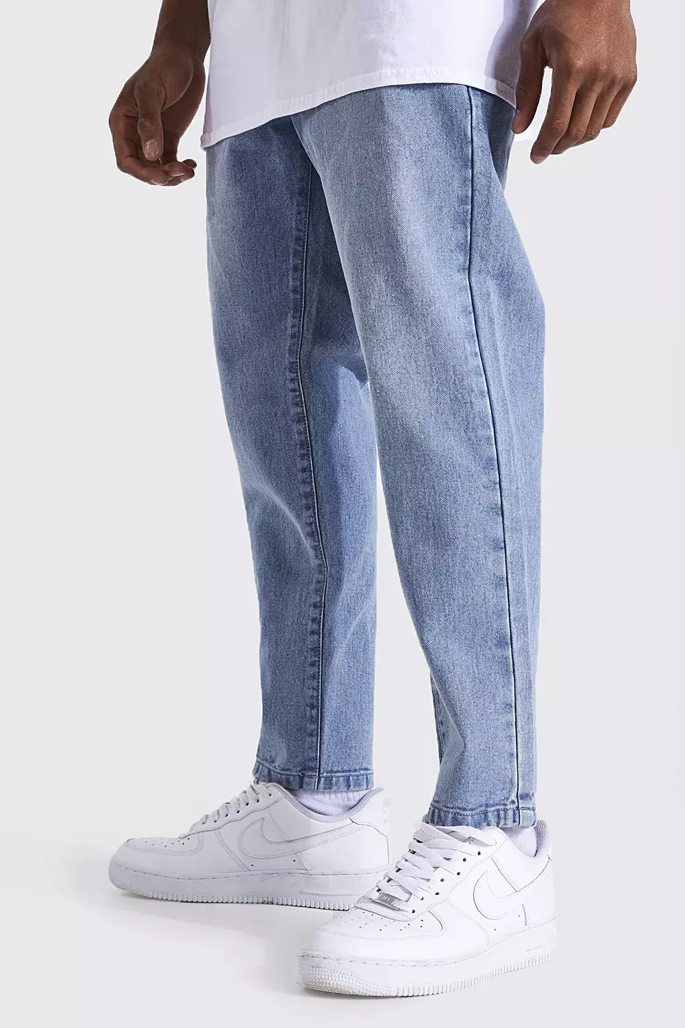 stikstof driehoek Verslaafde Tapered Fit Rigid Jeans | boohooMAN USA