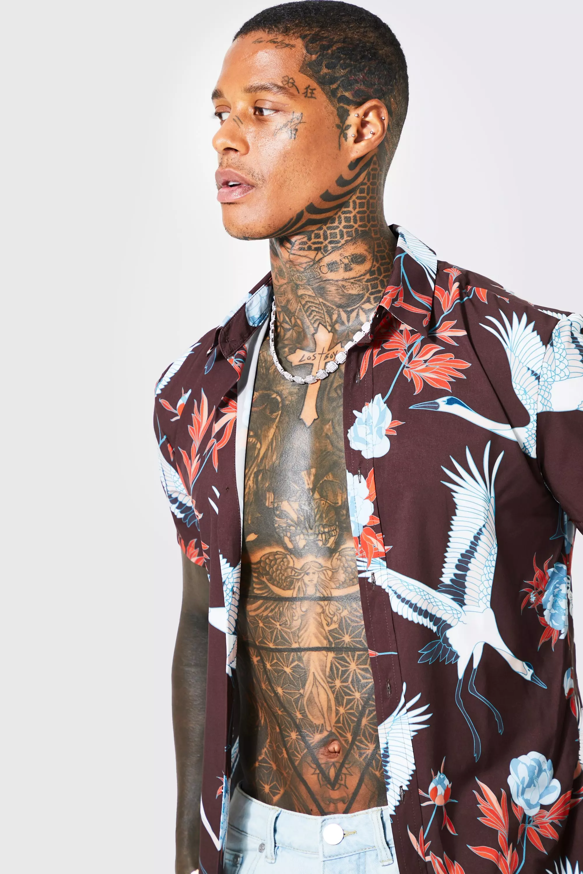 boohooMAN Short Sleeve Floral Muscle Bird Shirt - Men's Printed Shirts