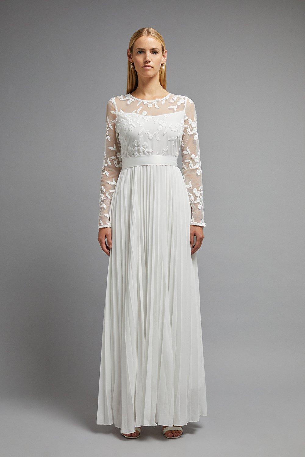 long sleeve floor length white dresses