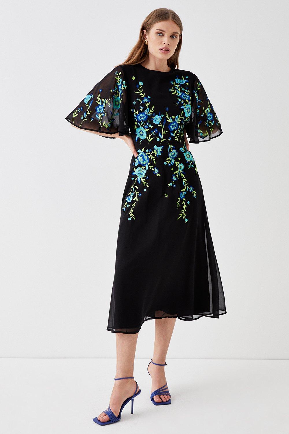 Trailing Floral Embroidered Angel Sleeve Midi Dress - Black