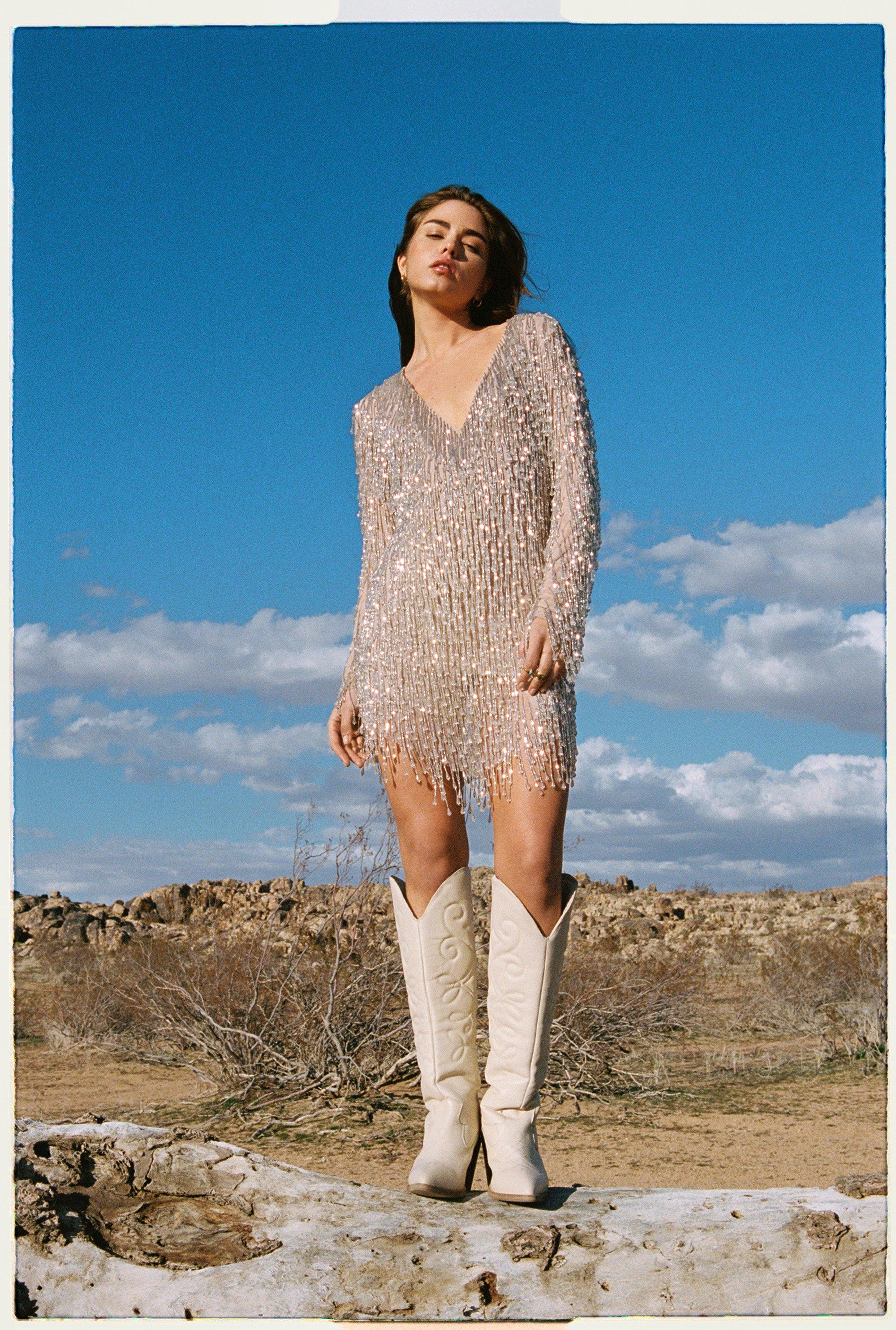 Mini Dressing Gown Décolletée En Perles - 38 - Nasty Gal - Modalova