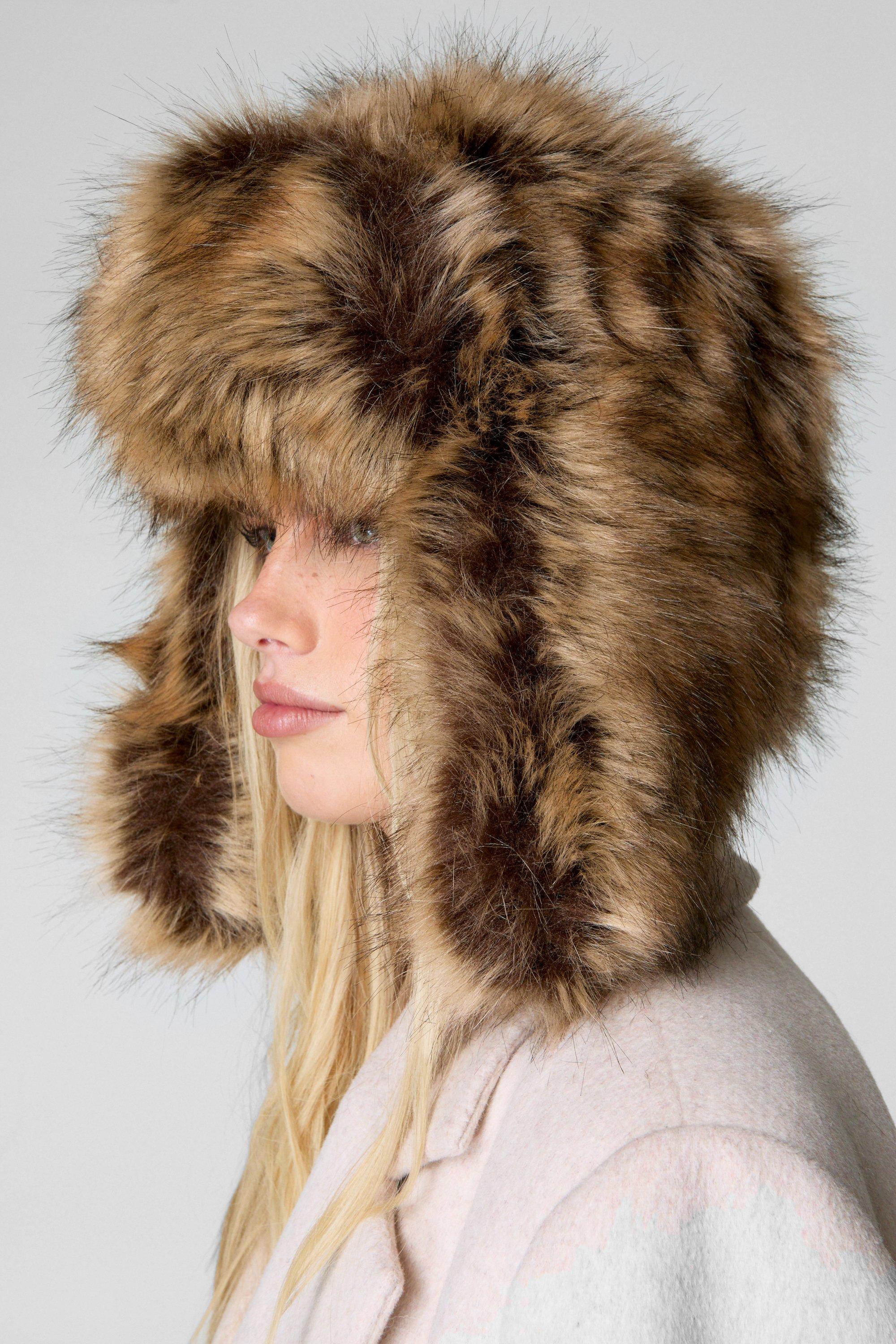 Faux Fur Trapper Hat - One Size - Nasty Gal - Modalova