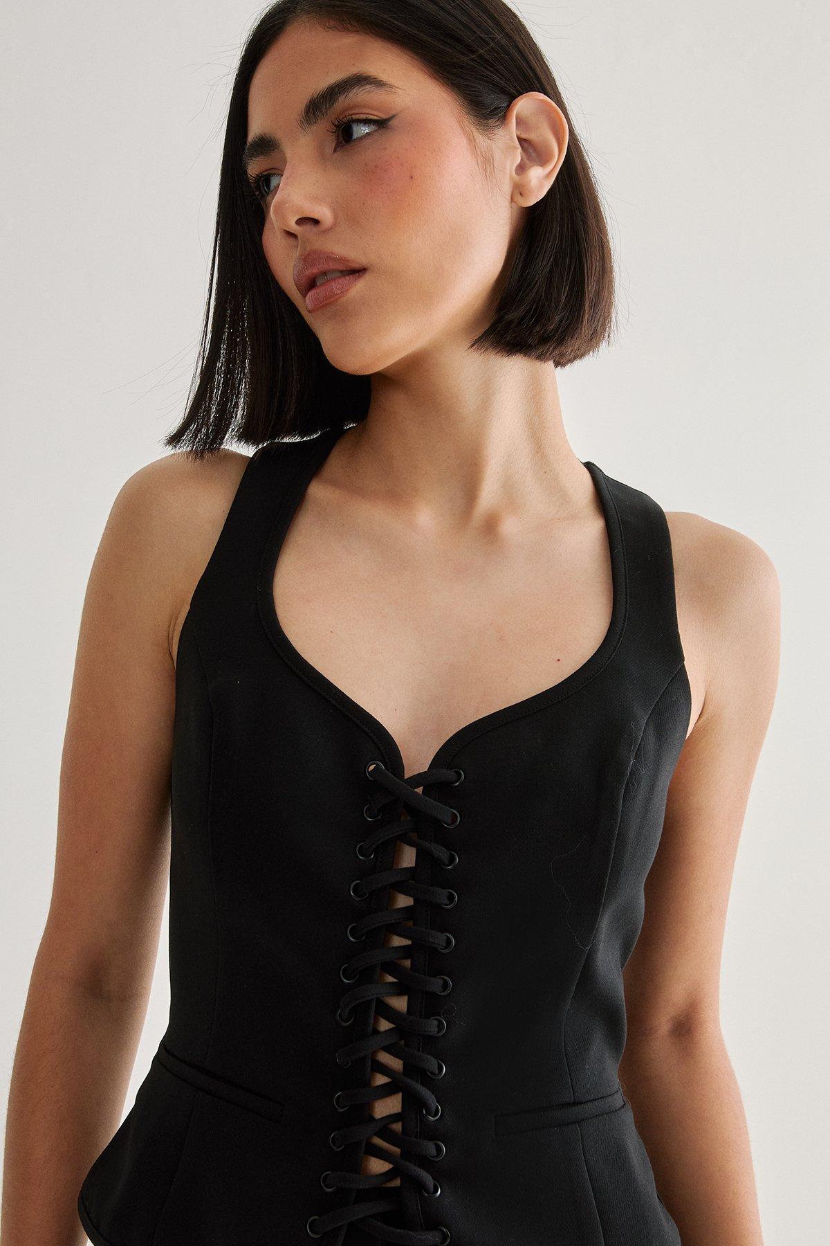 Tie Front Detail Tailored Vest - 32 - Nasty Gal - Modalova