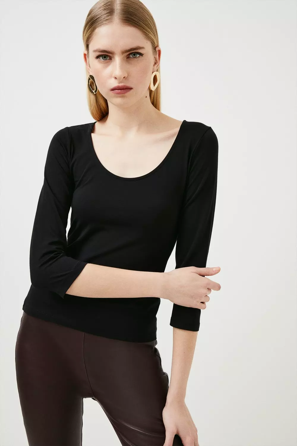 Scoop Neck Fitted Top