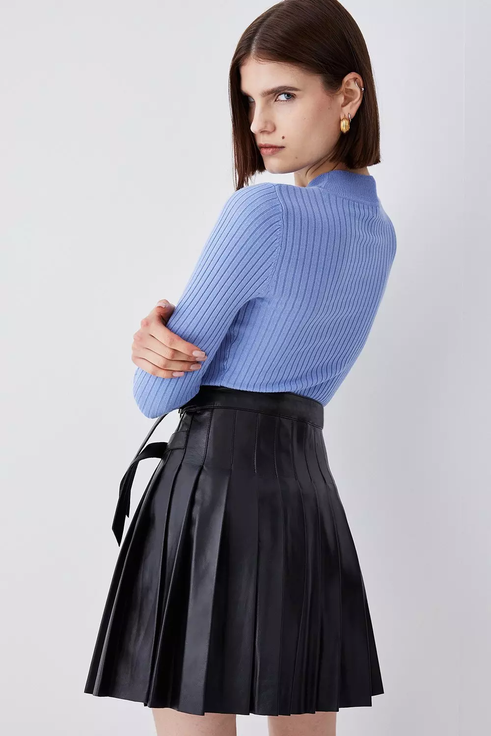 Blue leather 2025 pleated skirt