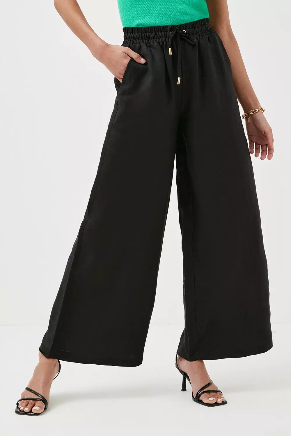 Petite High Waisted Woven Wide Leg Pants, Boohoo