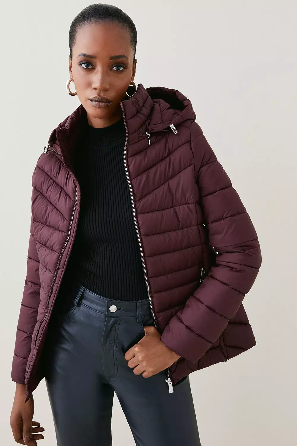 Lightweight Short Puffer Packable Jacket | Karen Millen