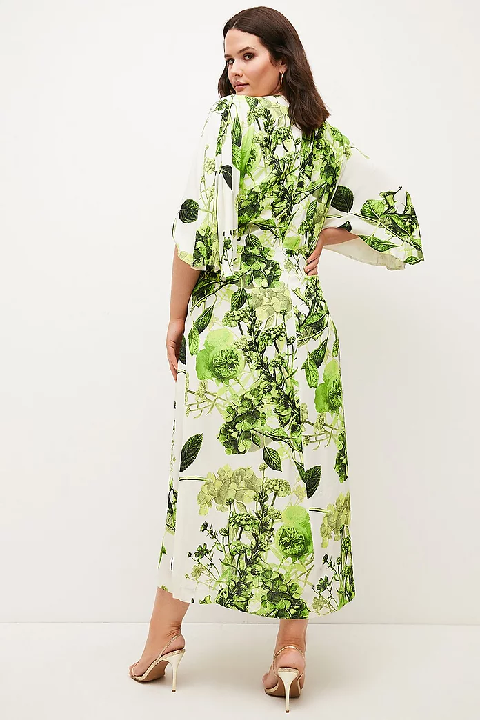 Plus Size Spring Green Botanical Bunches Woven Kimono Maxi