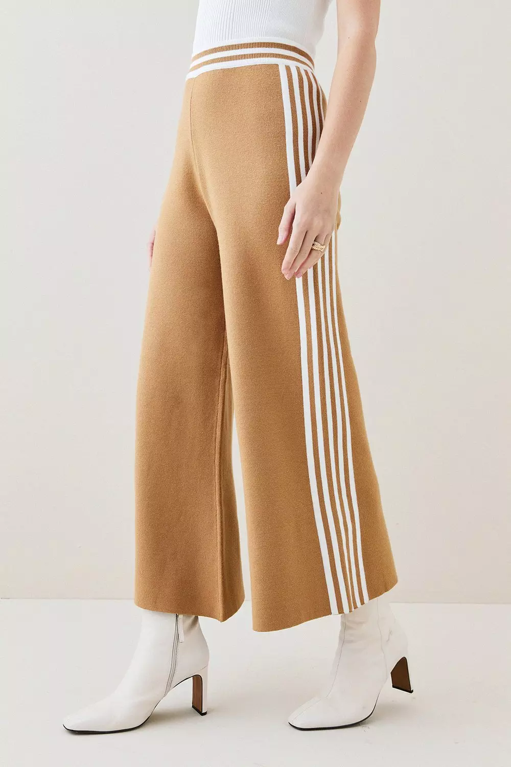 Milano Knit Wide Leg Cropped Trousers | Karen Millen