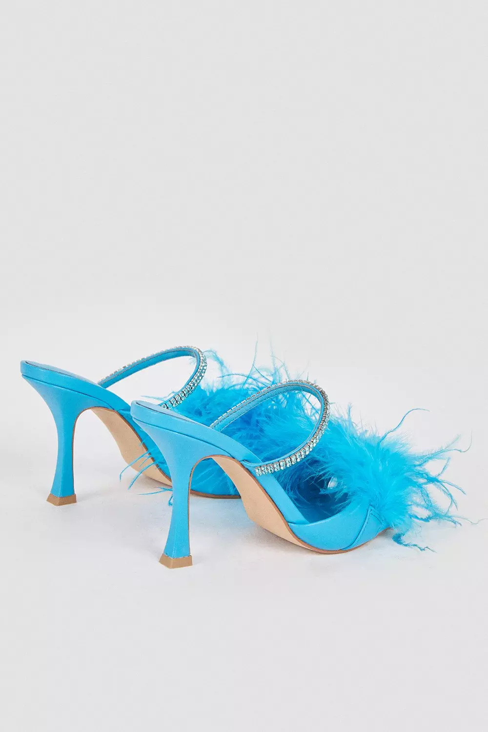 Feather hot sale kitten heels