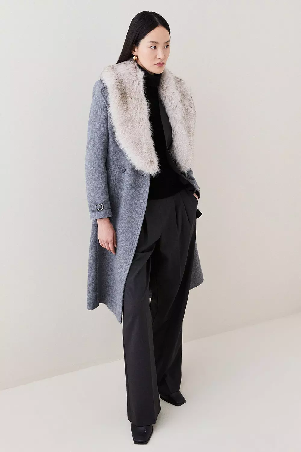 Grey coat with sale fur collar