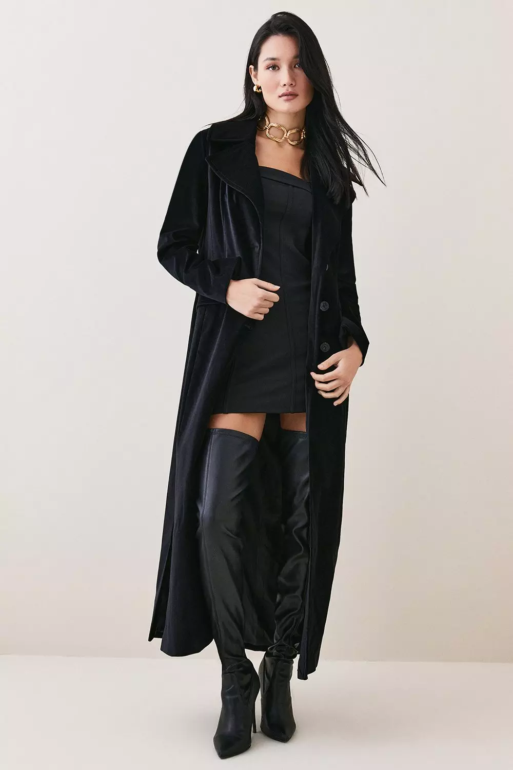 Long hotsell velvet jackets