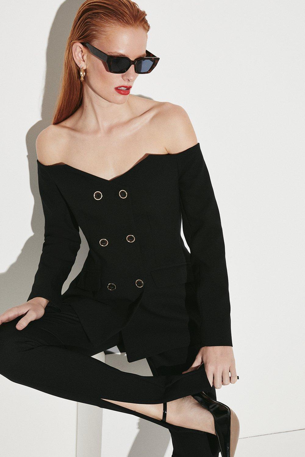 Off the shop shoulder suit jacket