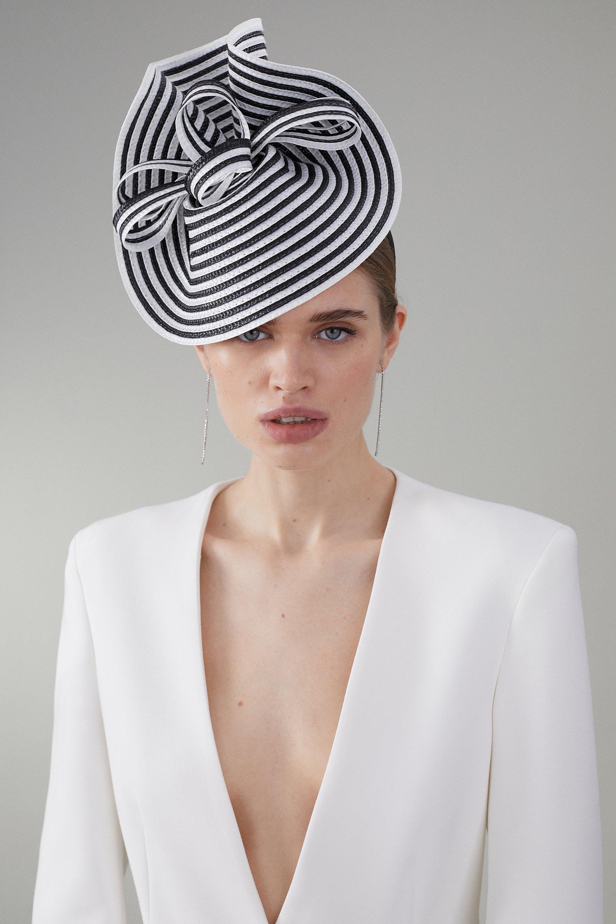 Asymmetric Spiral Trim Fascinator - Mono