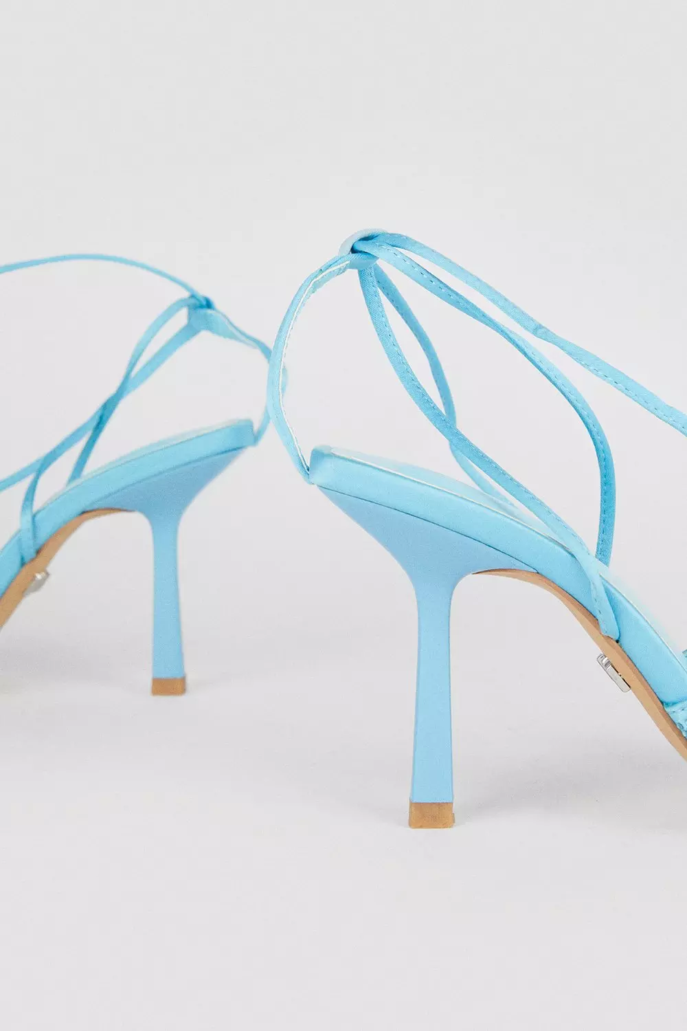 Baby blue hot sale court heels