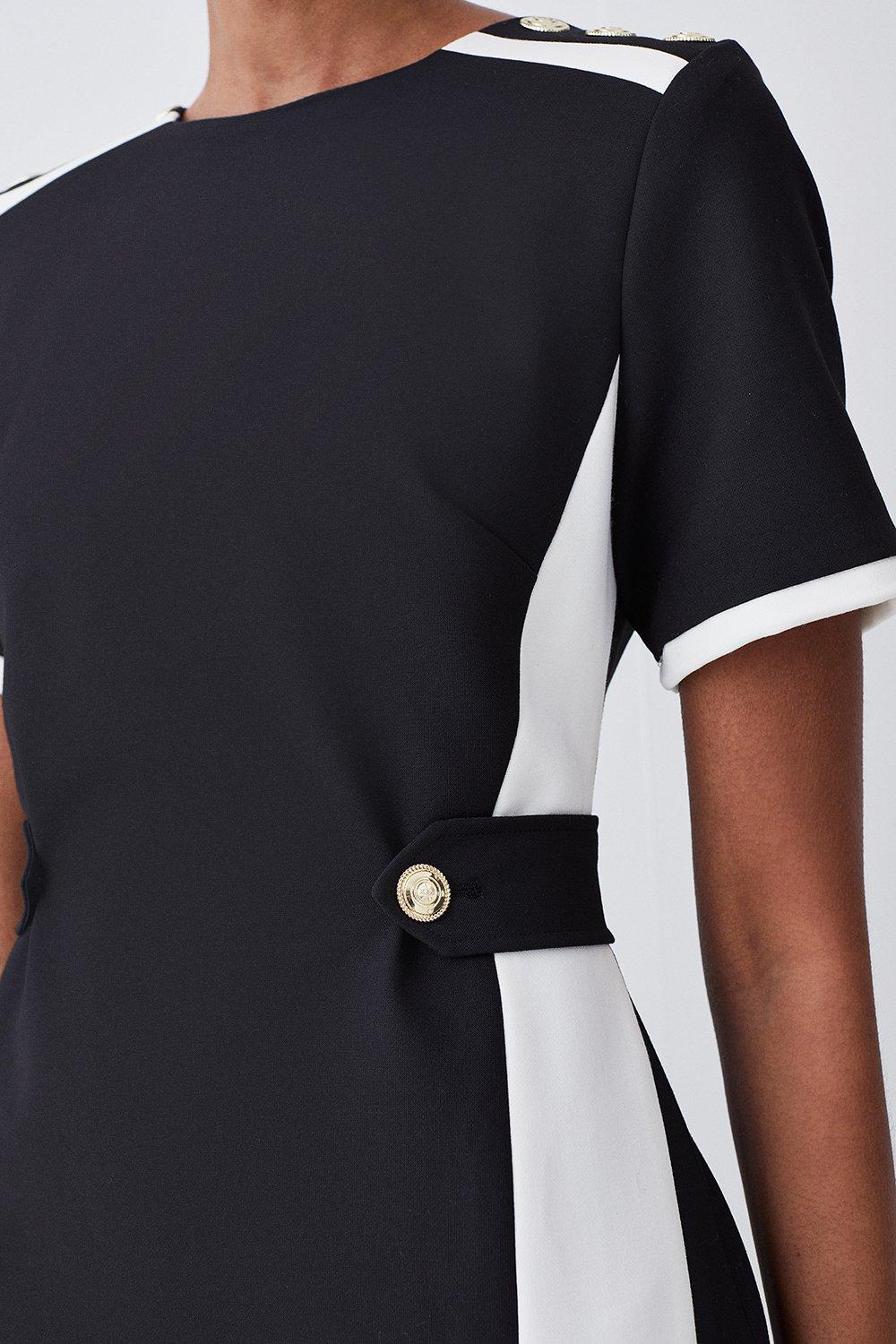 Contras-panel midi dress