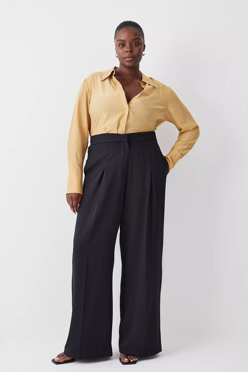 Wide leg pants