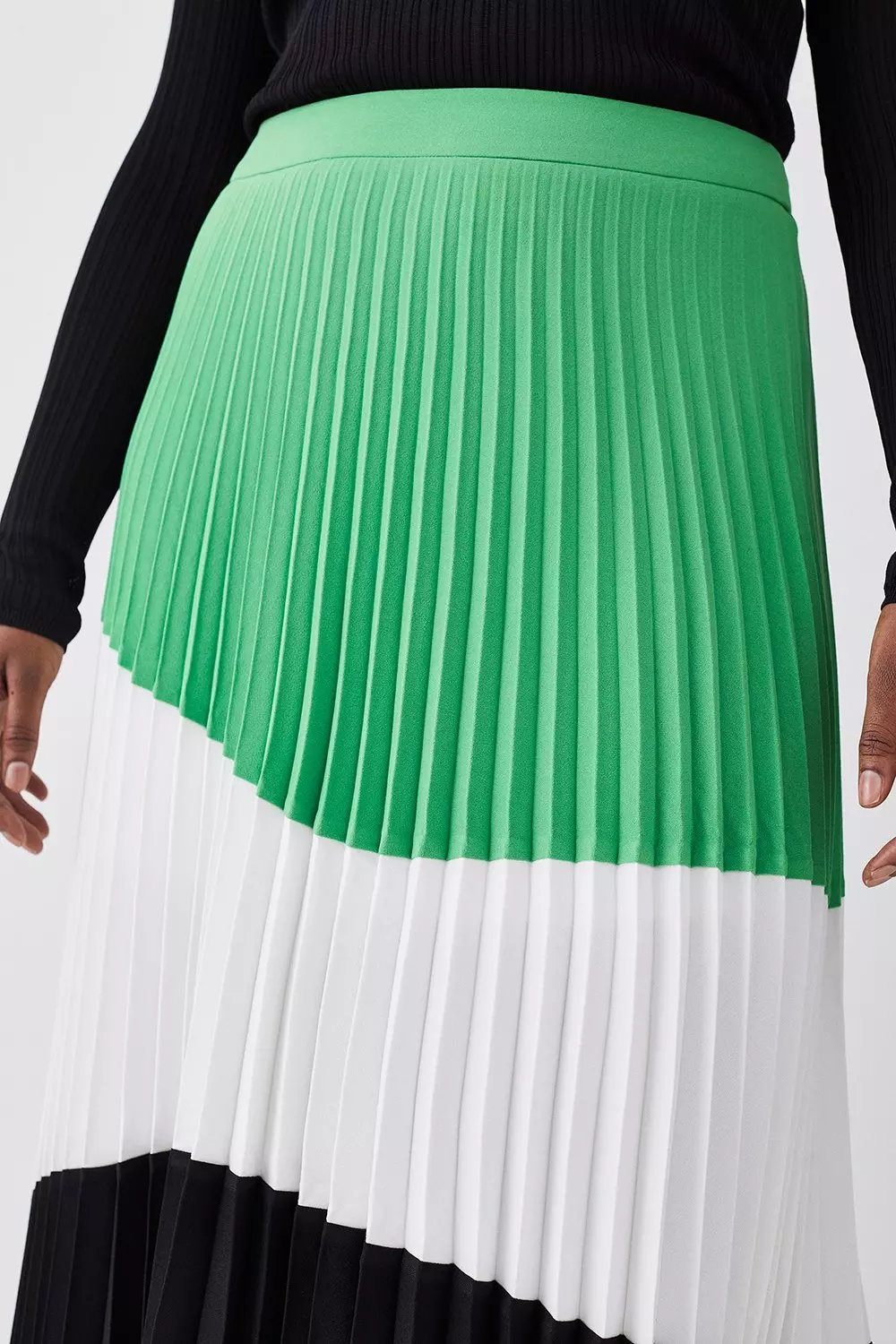 Plus size outlet pleated skirt zara