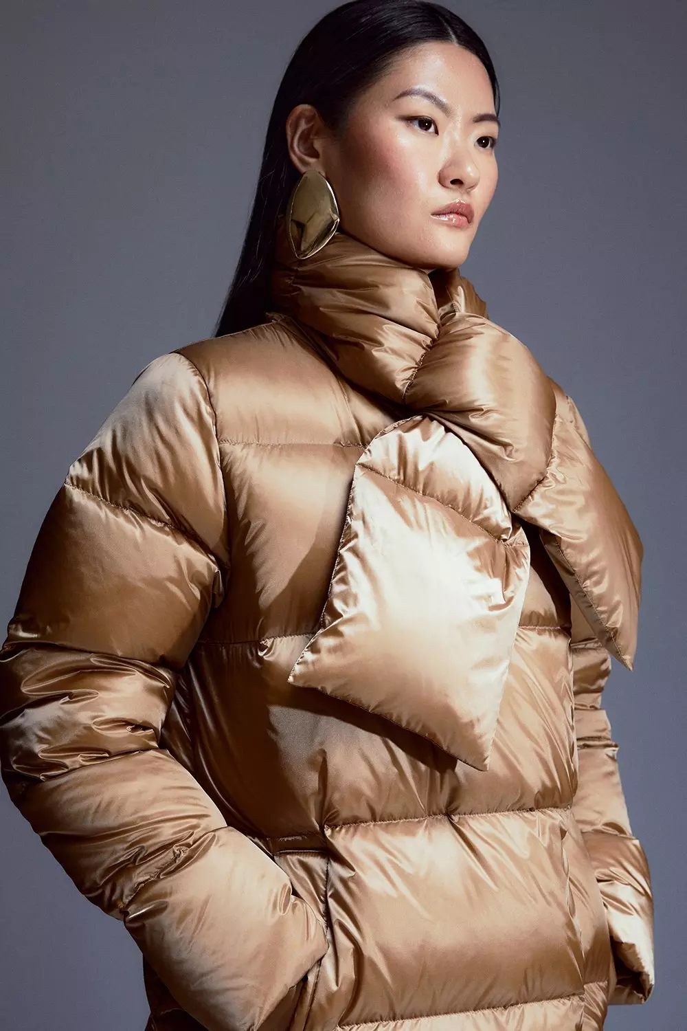 Neutral sales puffer jacket